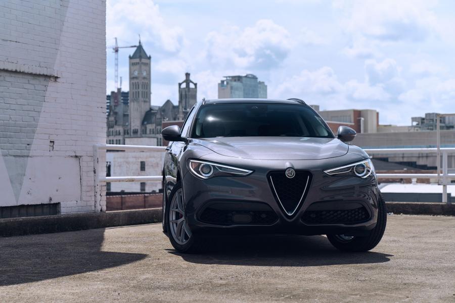  Alfa Romeo Stelvio Ti Sport (949) 2017 года  (NA) (фото 21 из 39)